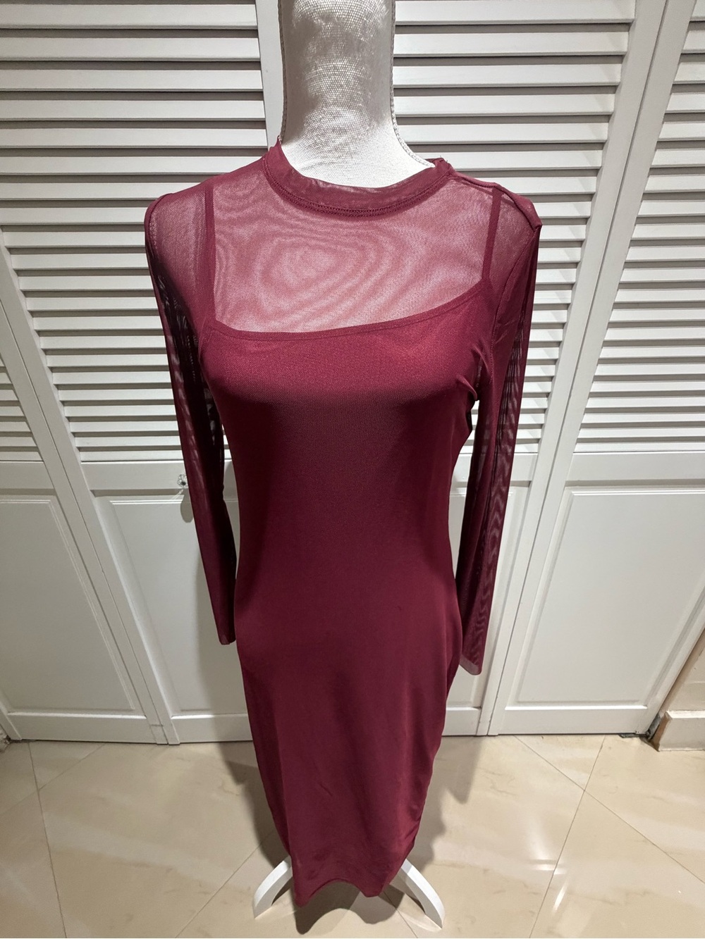 NWT Steve Madden Burgundy Sheer-Yoke Long Sleeve Midi Dress